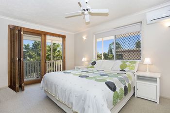 Burleigh Heights - Tourism Adelaide 6