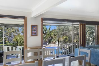 Burleigh Heights - Tourism Adelaide 2