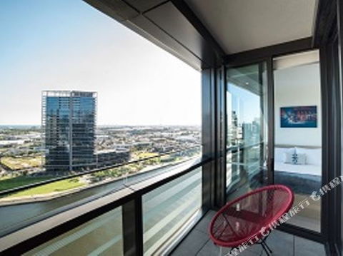 WaterFront Apartment - Tourism Adelaide 5