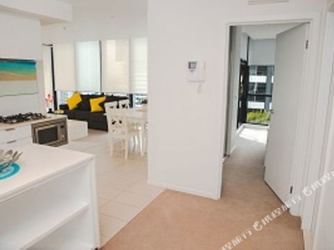 WaterFront Apartment - Tourism Adelaide 0