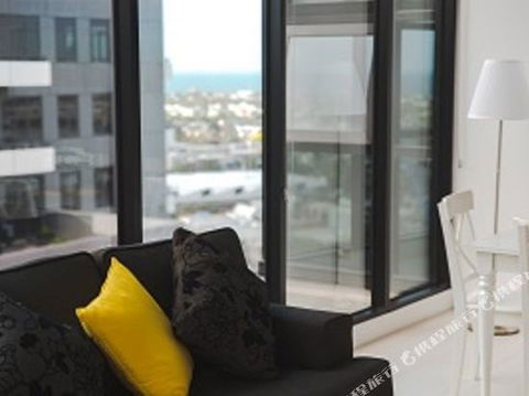 WaterFront Apartment - Tourism Adelaide 4