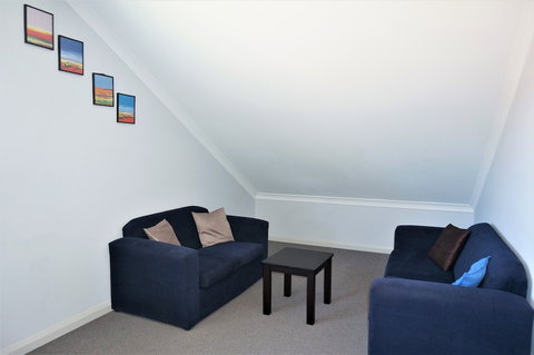 Ningaloo Breeze Villa 10 - Tourism Adelaide 4