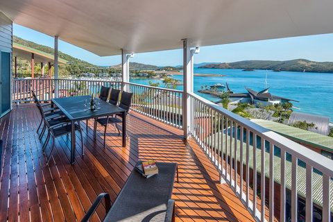 Casuarina 13 On Hamilton Island - Tourism Adelaide 0