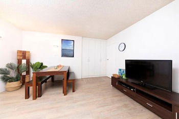 Hibiscus Court Unit 4 - Tourism Adelaide 3