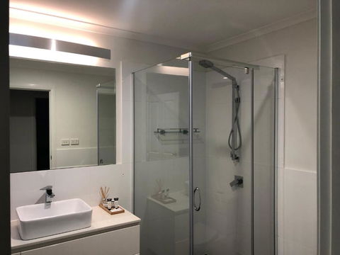 Beach & Bay Holiday House - Tourism Adelaide 1