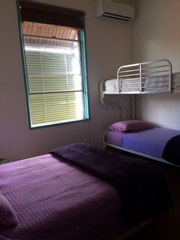 Aussie Way Backpackers - Tourism Adelaide 0