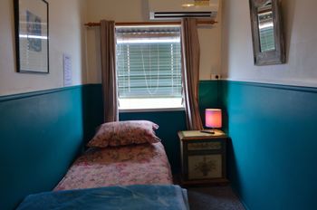 Aussie Way Backpackers - Tourism Adelaide 1