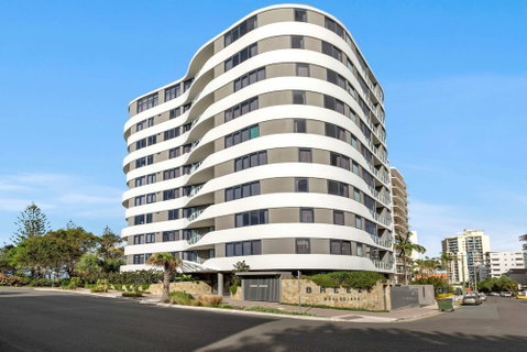 Breeze Mooloolaba - Tourism Adelaide 3