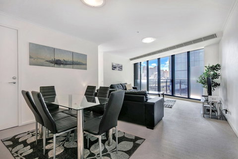 MJ Shortstay Whiteman St Apartments - Tourism Adelaide 2