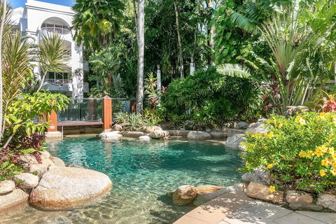 Poolside Apt In Alamanda Beachfront Resort 41 - Tourism Adelaide 3