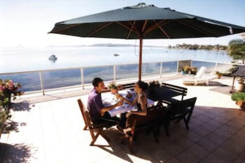 The Mitchells Waterfront Bed & Breakfast - Tourism Adelaide 0