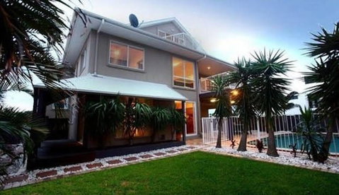 Oceanic 141 Beach House - Tourism Adelaide 0