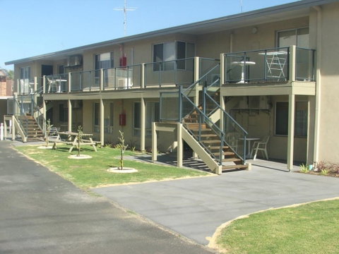 Ocean Drive Motel - Tourism Adelaide 0