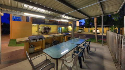 Sky View Units - Tourism Adelaide 0