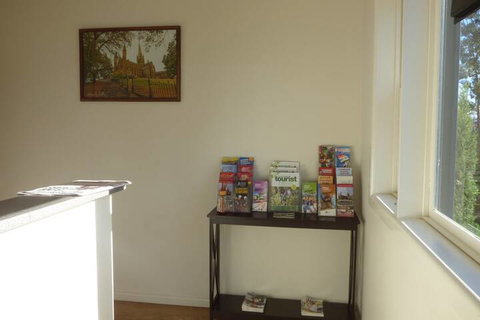 Calder Family Motel - Tourism Adelaide 1