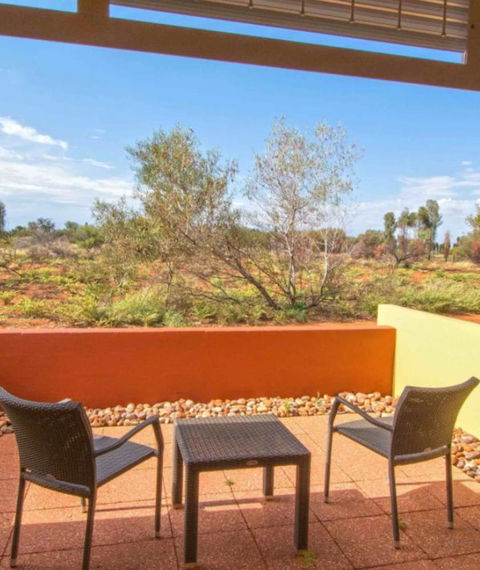 Desert Gardens Hotel - Tourism Adelaide 3