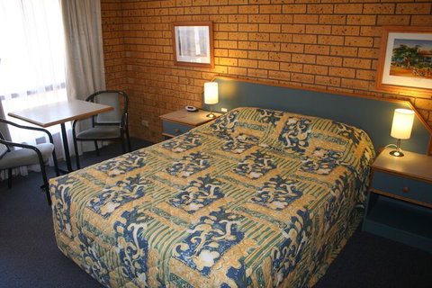 Newell Motor Inn - Narrandera - Tourism Adelaide 5