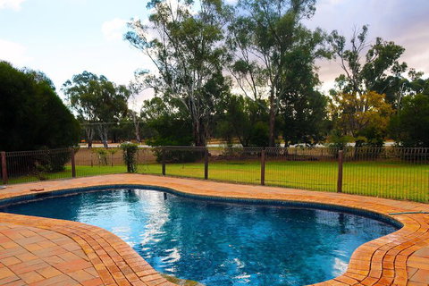 Newell Motor Inn - Narrandera - Tourism Adelaide 2