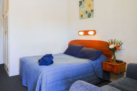 Rest Point Motor Inn - Tourism Adelaide 3