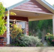 Amamoor Homestead BB and Country Cottages - Tourism Adelaide