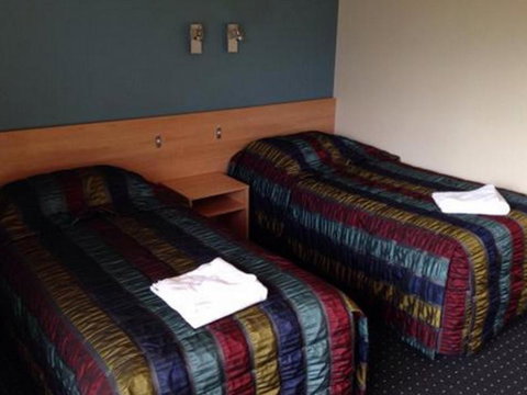 Tandara Hotel Motel - Tourism Adelaide 5