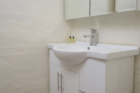 Enzian Hotel - Mt Buller - Tourism Adelaide 4