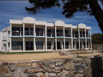 Christies No 1 Esplanade - Tourism Adelaide 5