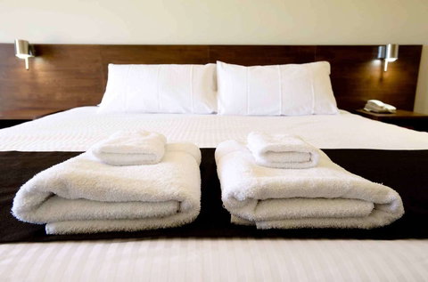 Mercure Bunbury Sanctuary Golf Resort - Tourism Adelaide 6