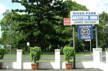 River Park Motor Inn - Tourism Adelaide 0