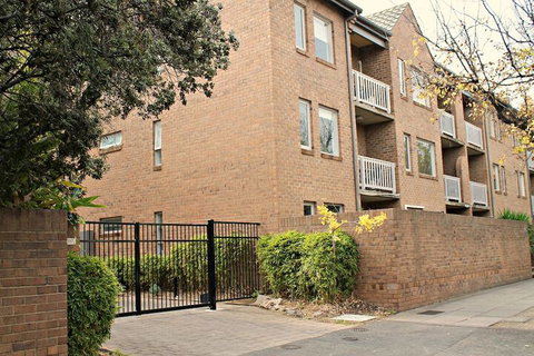 Adelaide Dresscircle Apartments Archer Street - Tourism Adelaide 5