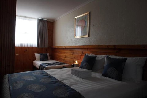 Majestic Motel - Tourism Adelaide 3