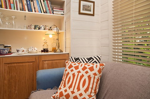 Pendower House - Tourism Adelaide 0