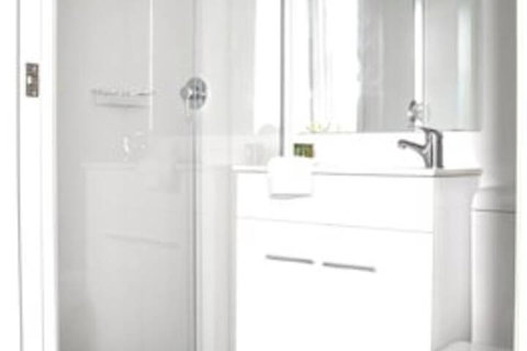 Sunnyside Tavern - Tourism Adelaide 6