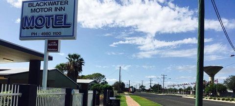 Blackwater Motor Inn - Tourism Adelaide 0
