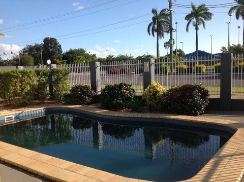 Blackwater Motor Inn - Tourism Adelaide 3