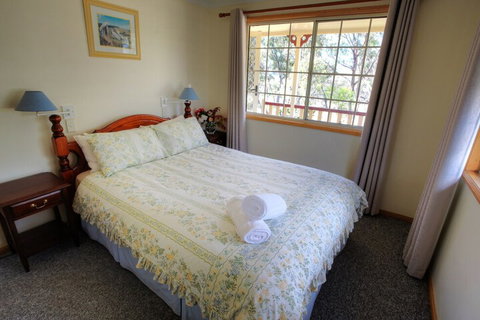 Accommodation Creek Cottages - Tourism Adelaide 3