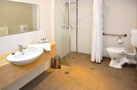 Mackellar Motel - Tourism Adelaide 5