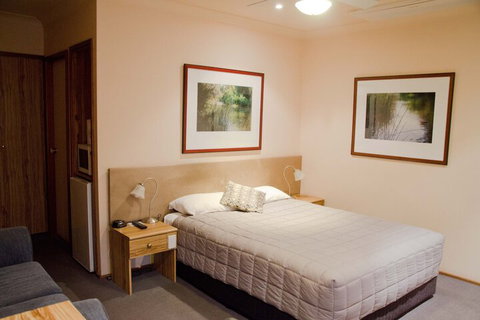 Baybrook Motor Inn & Apartments - Tourism Adelaide 5