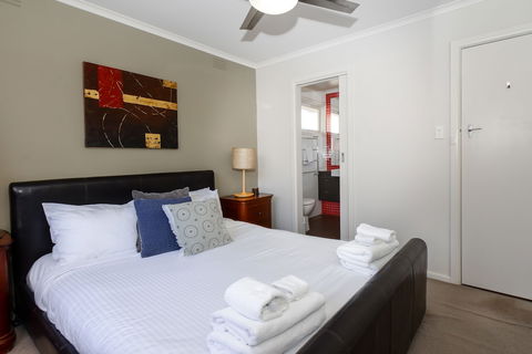 BOUTIQUE STAYS - Sandy Haven C - Tourism Adelaide 3