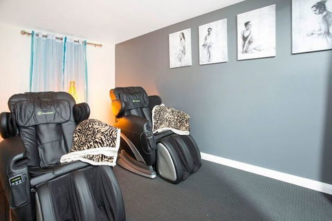 Hahndorf House B&B - Tourism Adelaide 4