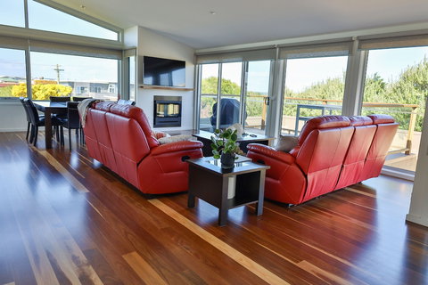 Tides Apartments - Tourism Adelaide 5