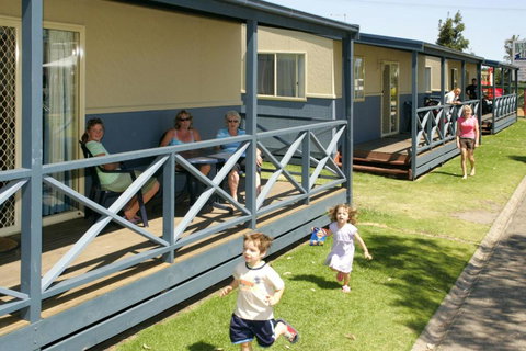 BIG4 Waters Edge Holiday Park - Tourism Adelaide 4
