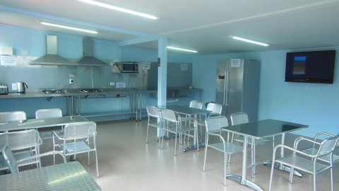 BIG4 Waters Edge Holiday Park - Tourism Adelaide 6