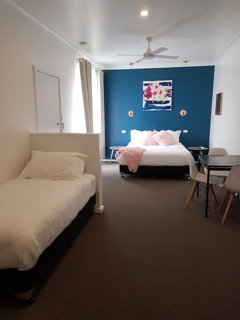 Town House Motor Inn - Tourism Adelaide 6