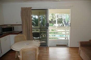 Beachside Holiday Units - Tourism Adelaide 6