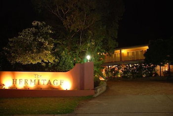 The Hermitage Motel - Tourism Adelaide 3