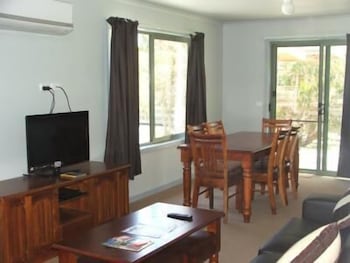 Seahorse Coastal Villas - Tourism Adelaide 2