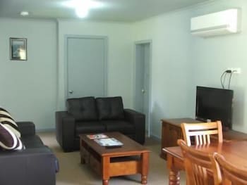 Seahorse Coastal Villas - Tourism Adelaide 3