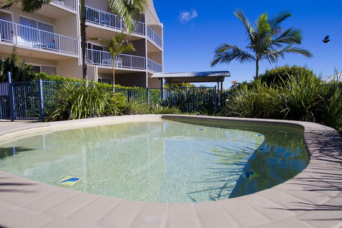 Endless Summer Resort - Tourism Adelaide 2