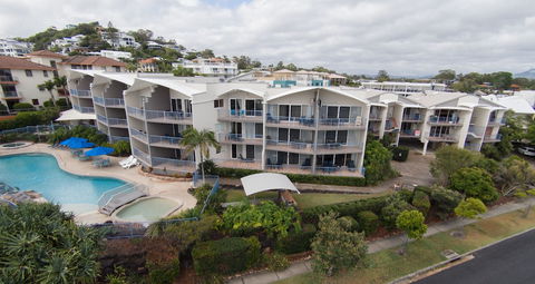 Endless Summer Resort - Tourism Adelaide 0